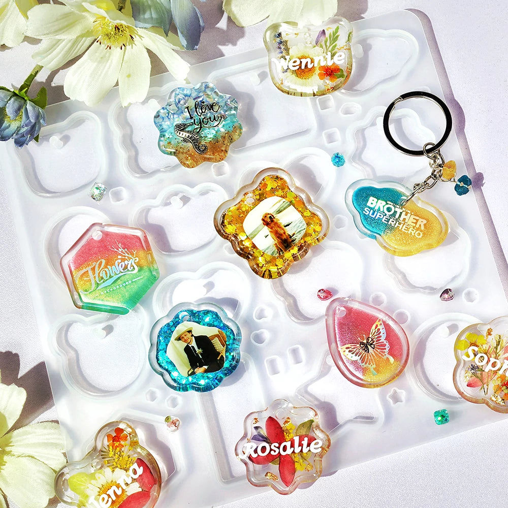 pendant resin mold