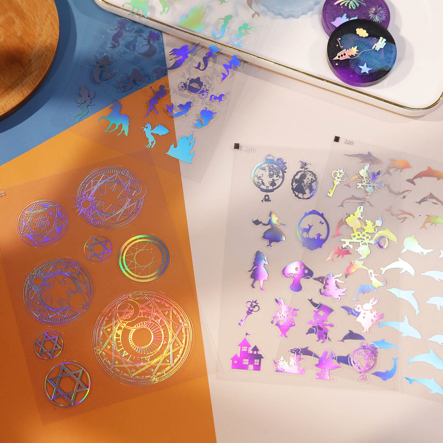 Holographic Resin Stickers Set – 26 Sheets Gold & Silver for Crafting
