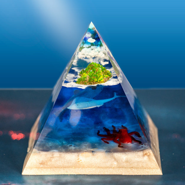 Pyramid Resin Molds