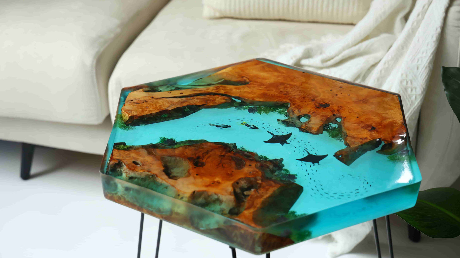 How to Make Underwater Diorama Hexagon Resin Table