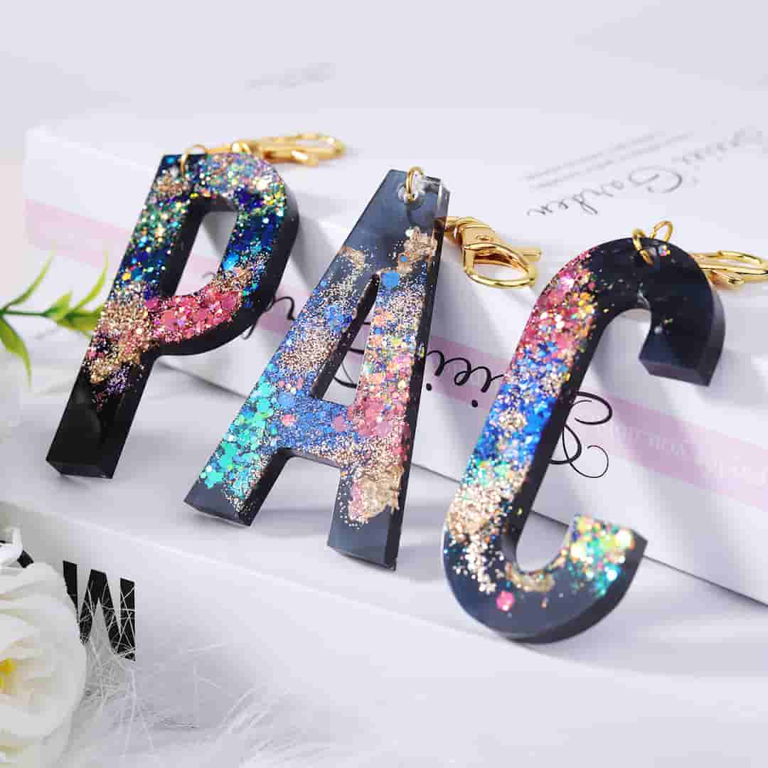 Resin Letter Keychains - How To - with Glitter & Alcohol Inks 